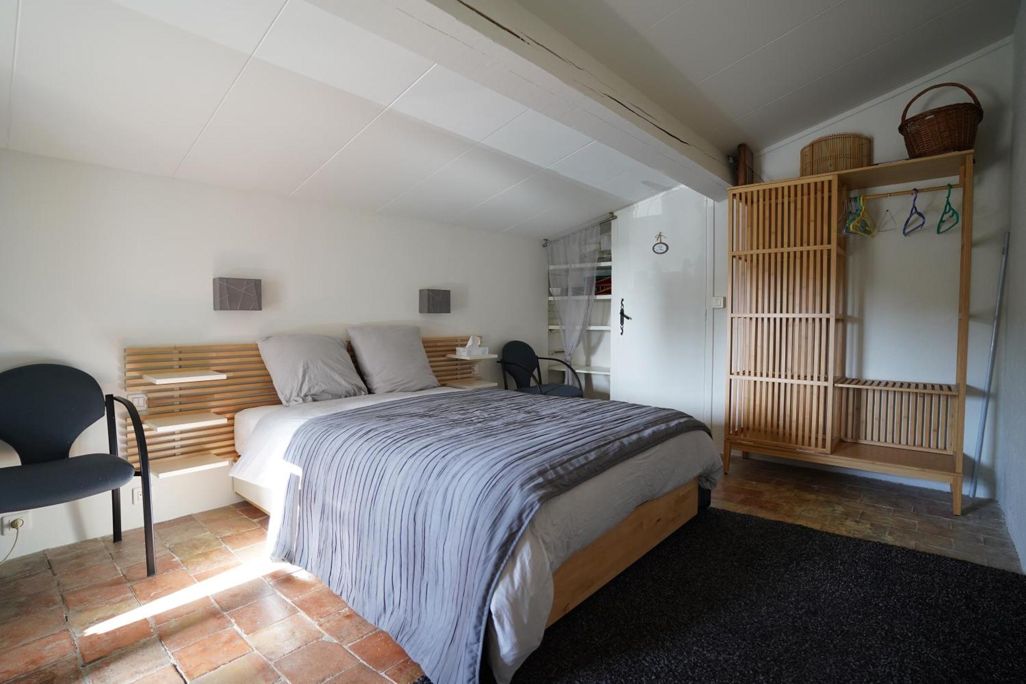 Maison De Village Provencal Ventabren Екстериор снимка