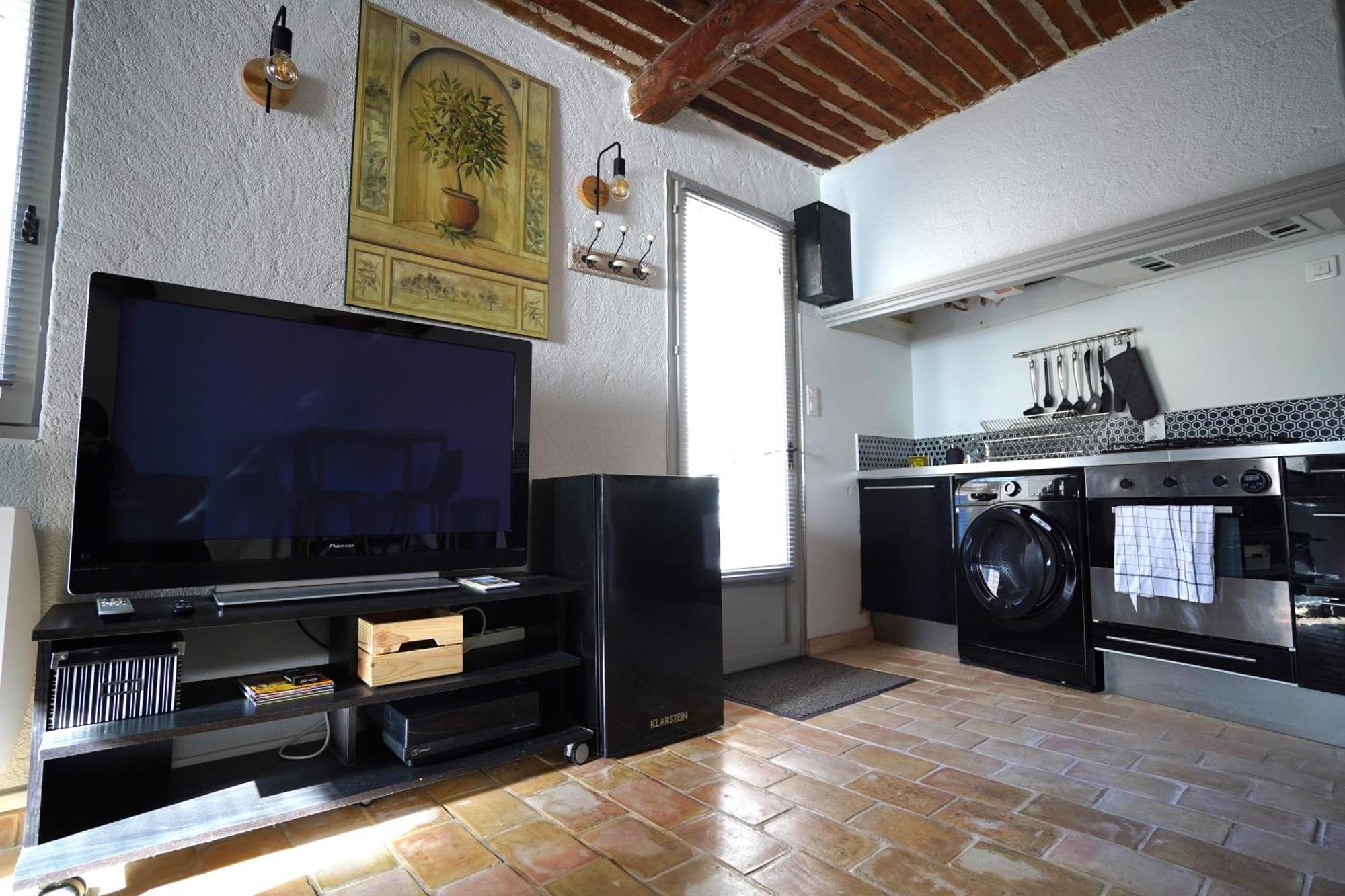 Maison De Village Provencal Ventabren Екстериор снимка